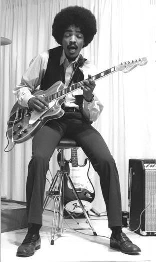 Phil Upchurch - You Can't Sit Down